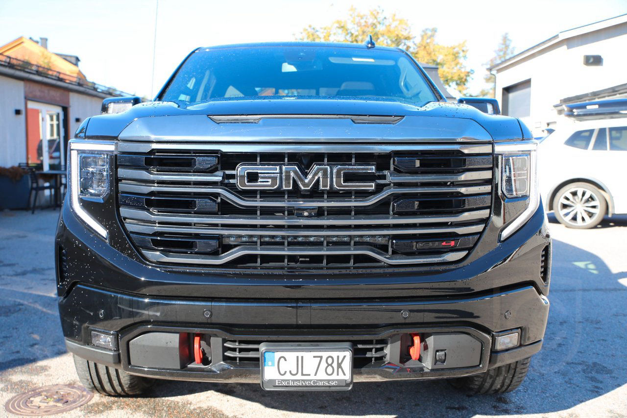 GMC Sierra  Elevation 1500 AT4, 3,0L Duramax,8" Flak