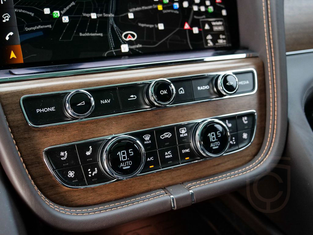 Bentley Bentayga S V8 Styling Spec, Naim, Touring Spec