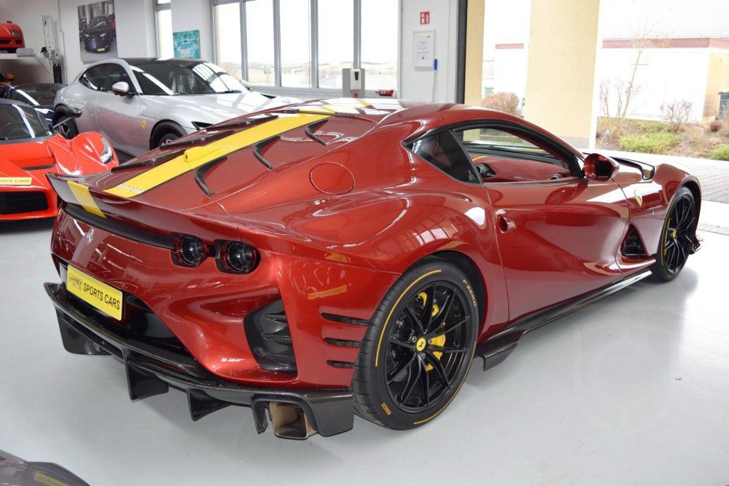 Ferrari 812 Competizione
