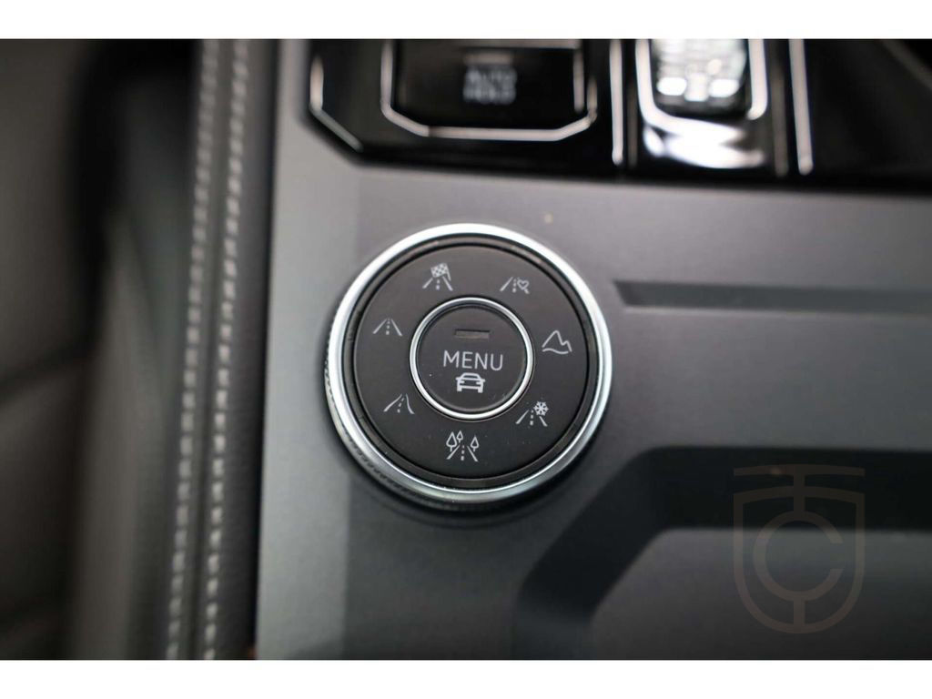 Volkswagen Touareg 3.0 TDI V6 4Mot. R-Line Black Style Tip.