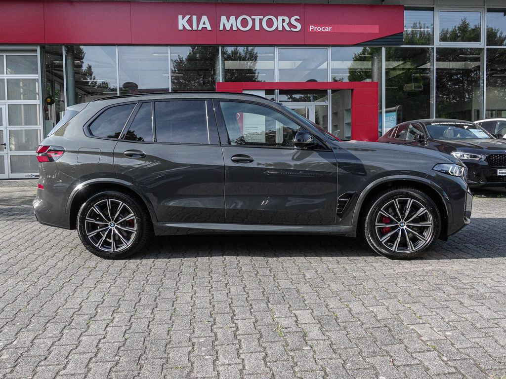 BMW X5 M60i xDrive leas.ab 965€,DAProf,PAPrfof,SKYLO