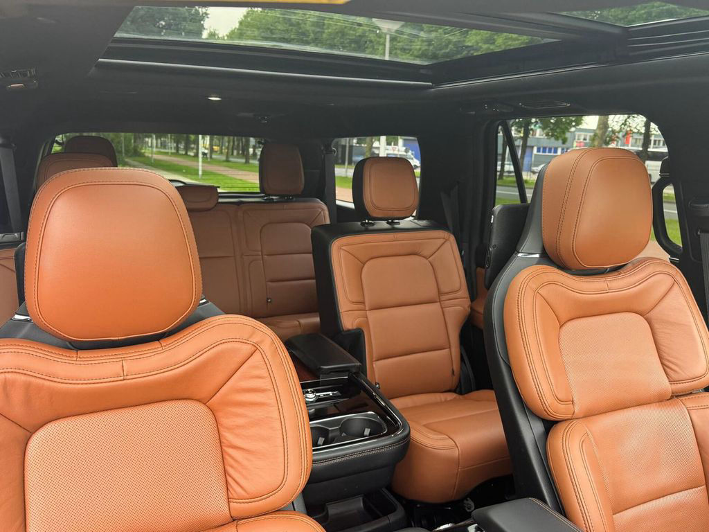 Cadillac Escalade Lincoln Navigator 3.5L V6 Lang Preferre