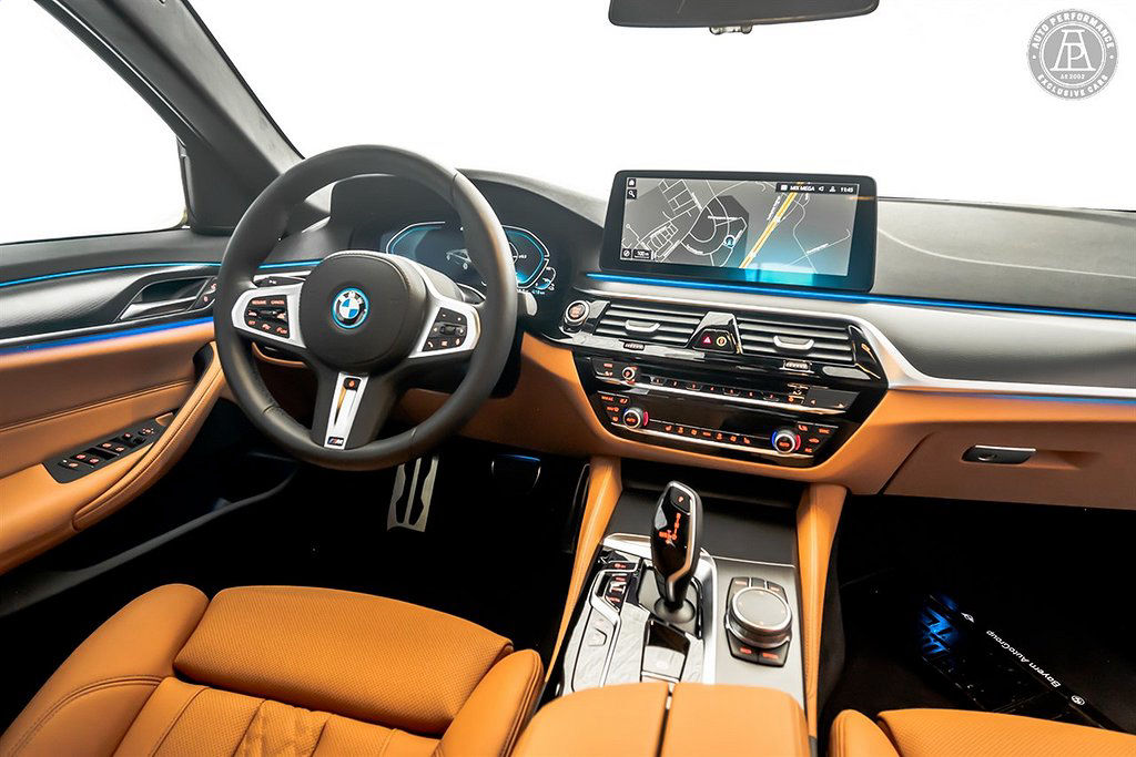 BMW 545e X-Drive M-Sport