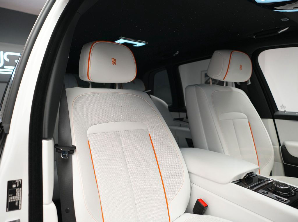 Rolls-Royce Cullinan Black Badge