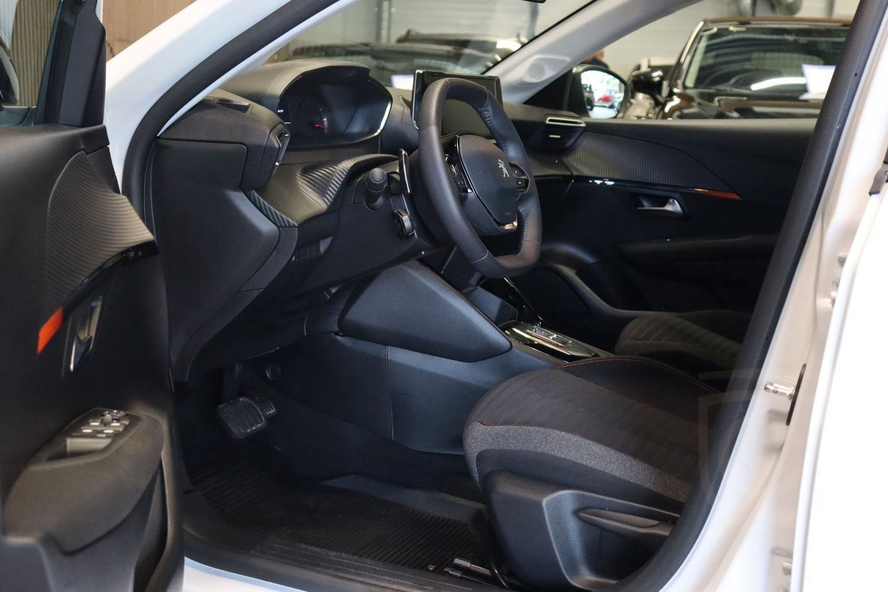 Peugeot 208 1.2 PureTech 100 EAT Active Pack